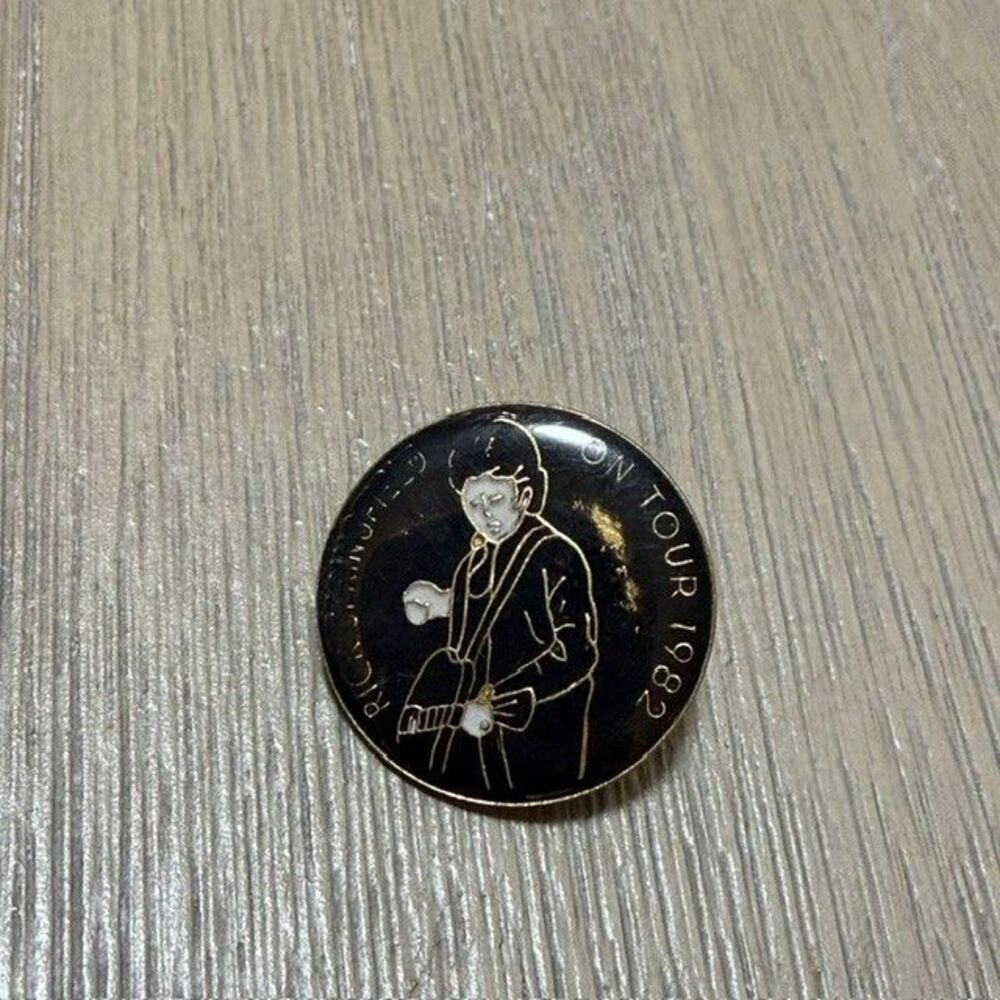 Vintage 1982 Rick Springfield On Tour Enamel Lapel Pin